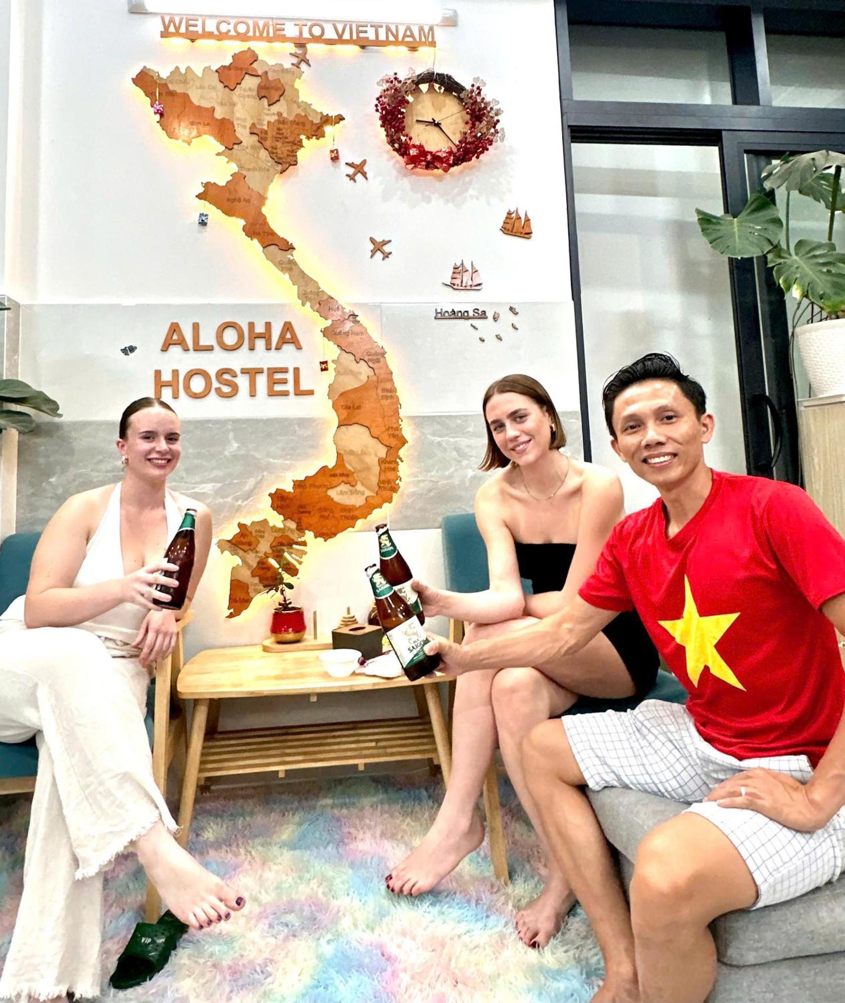 Aloha Saigon Premium Hostel By Local Travel Experts - Newly Opened, Less-Touristy Location, Spacious Rooms, Glass Shower Bathroom, Free Breakfast & Walking Tour Ho Chi Minh City Exterior photo