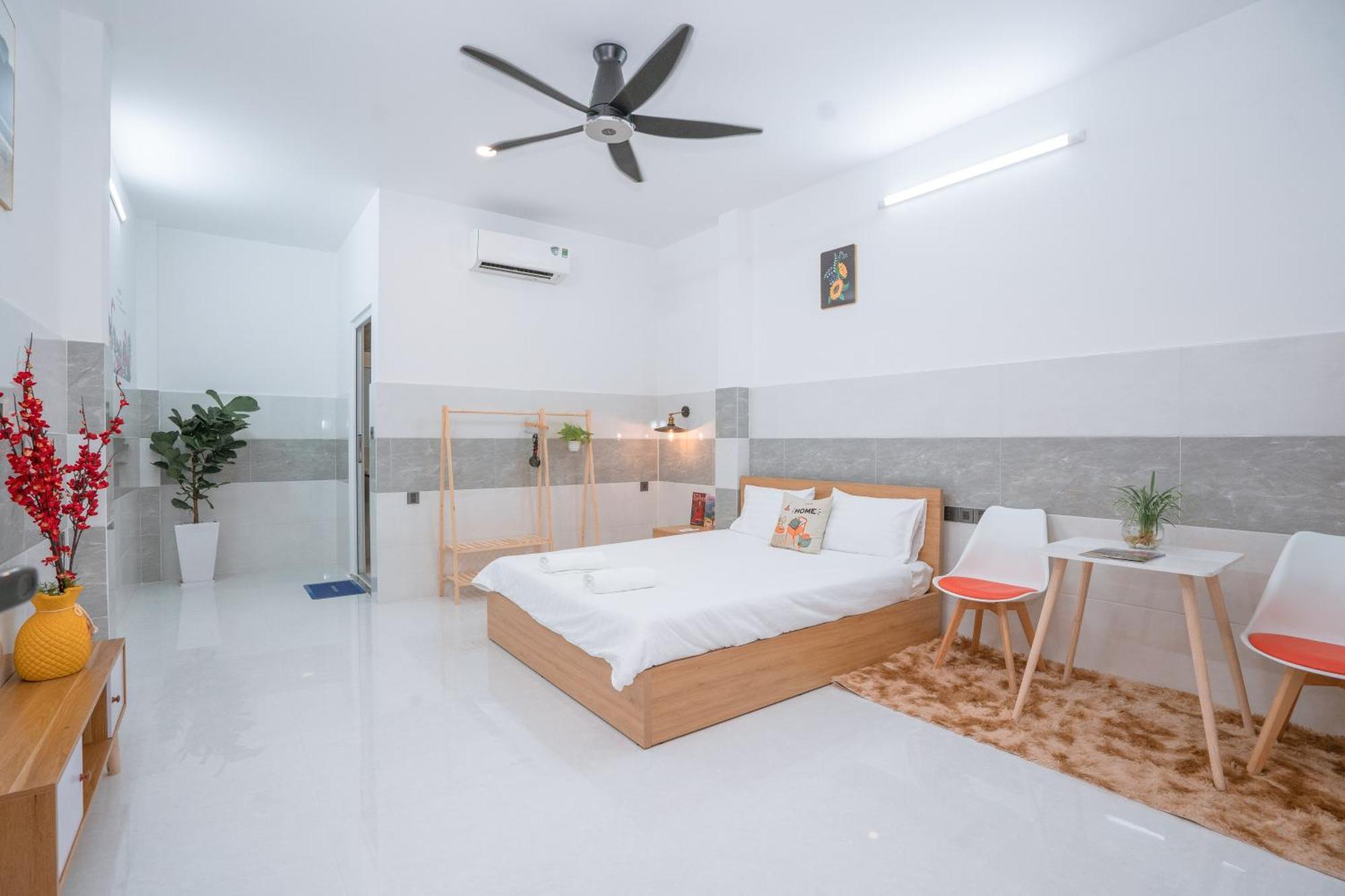 Aloha Saigon Premium Hostel By Local Travel Experts - Newly Opened, Less-Touristy Location, Spacious Rooms, Glass Shower Bathroom, Free Breakfast & Walking Tour Ho Chi Minh City Exterior photo